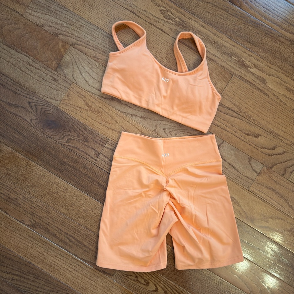 437 Women's Orange Activewear Set